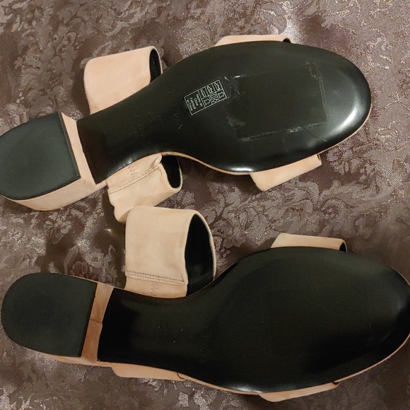Via Spiga Pink Swede Heeled Slip Ons - Picture 3 of 8